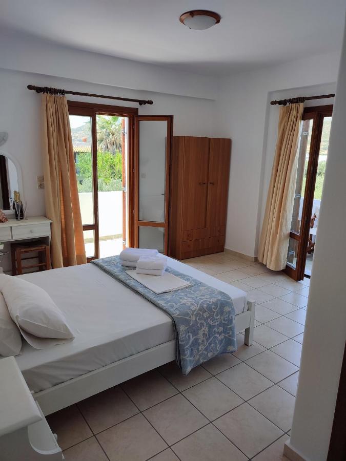 Afendra Hotel Skyros Esterno foto